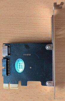 USB 3.2 Gen 2+1 karta (PCIe) - 2