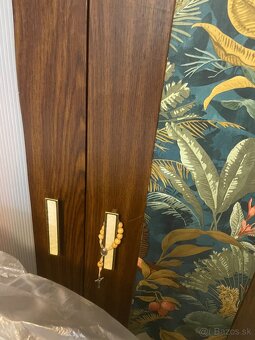 Šatníková skriňa - 2