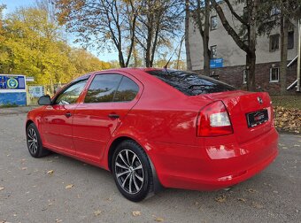 Škoda Octavia II Facelift 1.4 benzín - 2