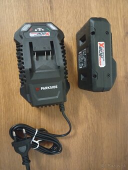 Smart akumulator s nabijackou - 2