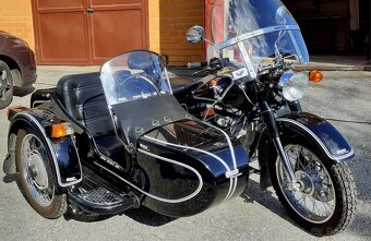 Motorka URAL RETRO SO SAJDKOU - 2