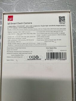 YI Dash Cam - kamera do auta - 2