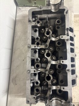 Hlavy valcov 2,5 TDi AKN - 2