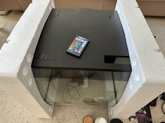 Akvárium FLUVAL Flex (57l), čierné - 2