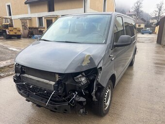 Volkswagen Transporter T6 2.0 TDi DSG - 2