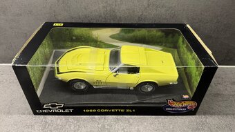 Chevrolet Corvette Camaro 1:18 - 2