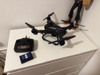 dron dron x6 follower - 2