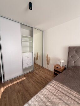 Prenajom 2 izbovy byt v centre mesta - 2