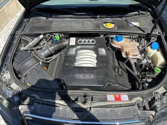 Predám Audi A4 B6 Cabrio 2.4 V6 - 2