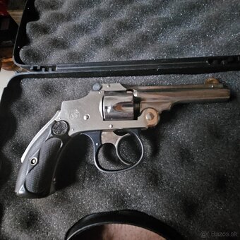 Smith-Wesson cal.32 sw - 2