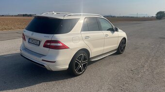 Mercedes ML 500 - 2