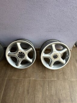 5x114,3 R15 Mazda a iné. - 2