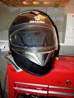 Predám motokrosove čižmy a motorkarsku prilbu. - 2