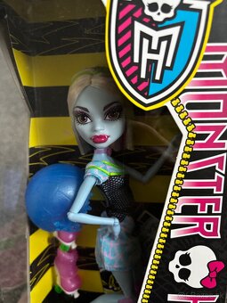 Monster High Abbey Bominable Skultimate Roller Maze - 2
