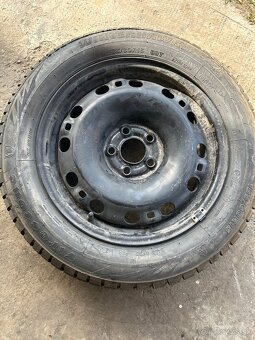 Firestone 185/60/15 zimne komplety - 2