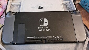 Predám konzolu Nintendo switch s príslušenstvom - 2