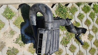 Vzduchovy filter touran - 2