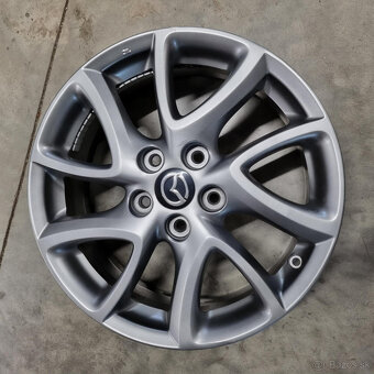 Mazda disky 5x114,3 R17 6,5J ET52,5 - 2
