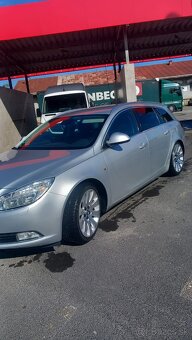 Opel Insignia 2011 - 2