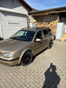 Golf 4 - 2
