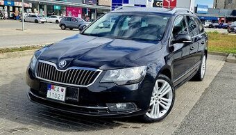 Skoda superb 2.0 tdi dsg F1 elegance - 2