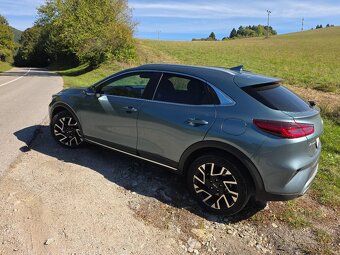 Predám Kia Xceed 1.5 T-GDi - 2