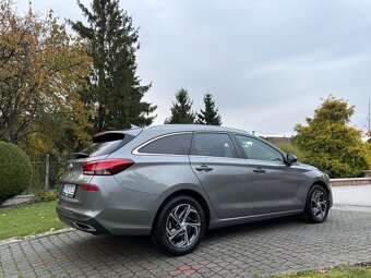 Hyundai i30 CW 1.5 TGDi BENZÍN + mHEV, AUTOMAT, kúpené v SR - 2