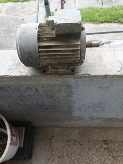 Elektromotor 380/220 - 2