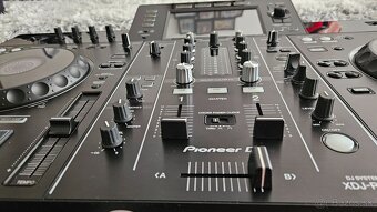 Pioneer XDJ RX2 konzola - 2