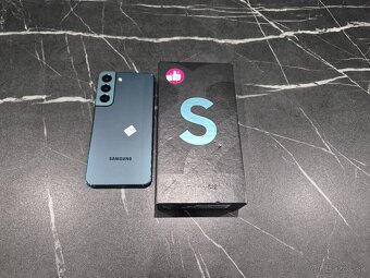 Samsung galaxy S22 - 2