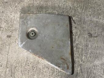 Kryt riadenia na URII 102- 162 - 2