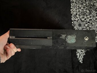 Predám xbox one - 2