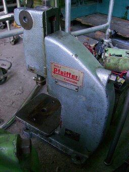 lis ručný pákový 1 t - 2