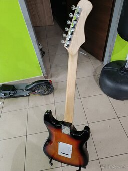 Elektrická gitara - 2