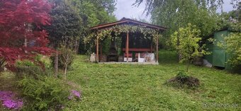 ZÁHRADA S CHATKOU A ALTÁNKOM, 375M2, NIŽNÁ ÚVRAŤ/HERINGEŠ - 2