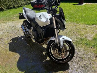 Honda cb600f hornet - 2