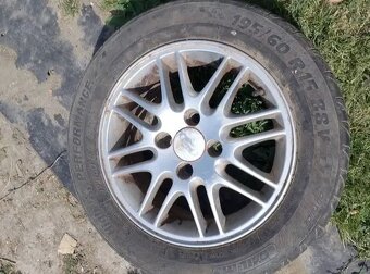 predam pneumatiky na ford focus - 2