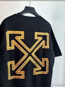 Off White tee - 2