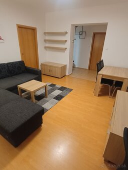 Prenájom 3 izbový byt Staré mesto - 2