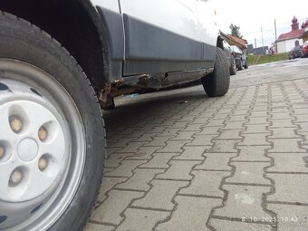 Predám Peugeot boxer 1.9 - 2