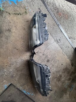 Predné svetla Fábia 1 hella - 2