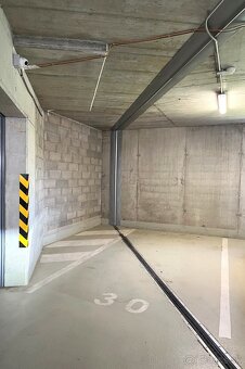 Garážové státie 17m2 Dúbravka - 2