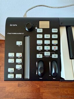 iCON iKeyboard 8X — 88-kláves, polovyvážené + stojan + pedál - 2