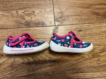 Dievčenské papučky veľ. 19 - 2