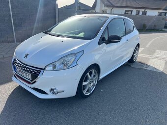 Peugeot 208 gti - 2