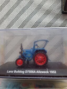 Traktory kovové plus iné - 2