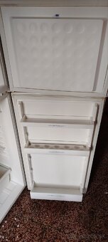 chladnicka s mrazakom - 2