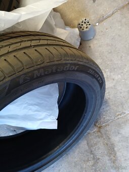 Lerne pneumatiky 215/45 r 16 - 2