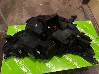 Svetlomet Renault Megane 4 ľave - 2