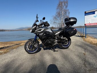 Yamaha Tracer 900 MT-09 - 2